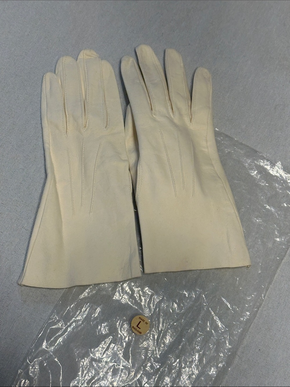 Cream Washable Doe Vintage Women's Leather Gloves Made in England Size 7